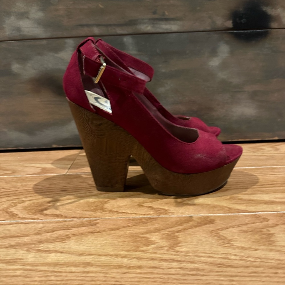 Burgundy Women's Heels - Picture 3 of 5